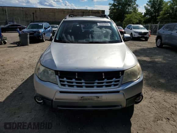 2013 Subaru Forester X Limited z VIN JF2SHAEC8DH434315, wystawiony jako Copart lot #70504655 z przebiegiem 139 261 mil mil oraz Szkoda całkowita • Salvage title. Historia ofert i sprzedaży dostępna na DreamBid. Obrazek 5.