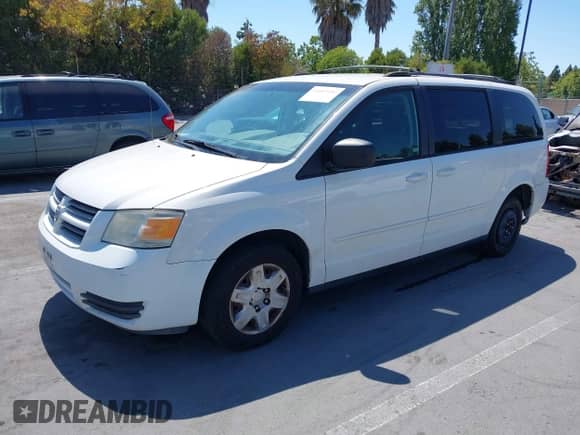 2009 Dodge Grand Caravan SE с VIN 1D8HN44E49B506757, выставлен на аукционе IAAI как лот 42605492 с пробегом 204 668 миль миль и . История ставок и продаж доступна на DreamBid. Изображение 2.