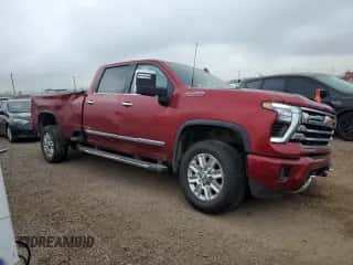 2025 Chevrolet Silverado 2500 with VIN 1GC4KREY4SF133181, listed as a Copart auction lot 70013725 with 13,200 mi miles and Salvage title. Bid and sale history available at DreamBid. Image 4.