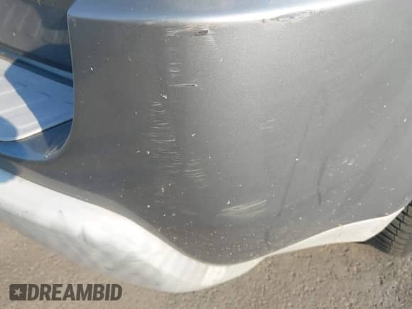 2005 Chevrolet Equinox LT z VIN 2CNDL63F856070576, wystawiony jako IAAI lot #43255041 z przebiegiem 202 477 mil mil oraz . Historia ofert i sprzedaży dostępna na DreamBid. Obrazek 12.