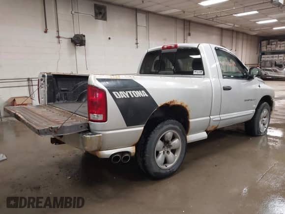 2005 Dodge 1500 SLT с VIN 1D7HU16D35J632537, выставлен на аукционе IAAI как лот 42706364 с пробегом 190 832 миль миль и . История ставок и продаж доступна на DreamBid. Изображение 4.