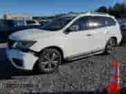 2017 Nissan Pathfinder S with VIN 5N1DR2MN1HC900078, listed as a Copart auction lot 89472475 with 132,096 mi miles and Salvage title. Bid and sale history available at DreamBid. Image 1.