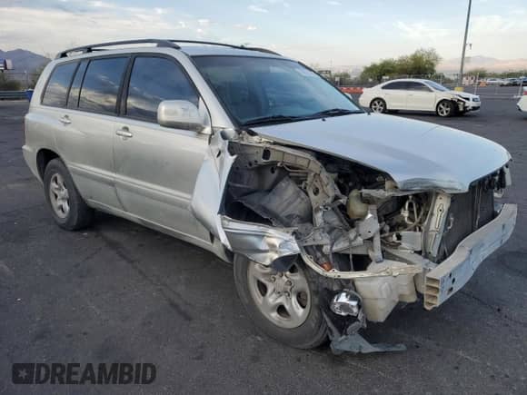 2003 Toyota Highlander с VIN JTEGF21A230090011, выставлен на аукционе Copart как лот 70031145 с пробегом 183 642 миль миль и Списание • Salvage title. История ставок и продаж доступна на DreamBid. Изображение 4.