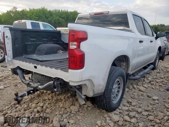 2021 Chevrolet Silverado 1500 Work Truck z VIN 3GCPWAEF6MG360648, wystawiony jako Copart lot #62849035 z przebiegiem 47 202 mil mil oraz Szkoda całkowita • Salvage title. Historia ofert i sprzedaży dostępna na DreamBid. Obrazek 3.