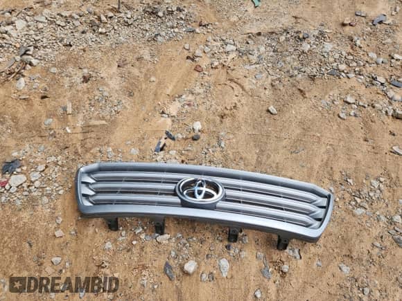 2008 Toyota Highlander z VIN JTEDS41A982011374, wystawiony jako Copart lot #67277095 z przebiegiem 245 555 mil mil oraz Szkoda całkowita • Salvage title. Historia ofert i sprzedaży dostępna na DreamBid. Obrazek 13.