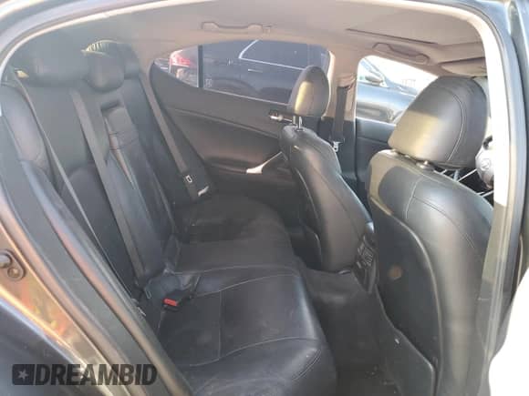 2006 Lexus IS 250 z VIN JTHBK262762019289, wystawiony jako Copart lot #81114365 z przebiegiem 265 848 mil mil oraz Szkoda całkowita • Salvage title. Historia ofert i sprzedaży dostępna na DreamBid. Obrazek 10.