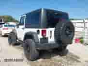 2013 Jeep Wrangler Sport с VIN 1C4AJWAG0DL704218, выставлен на аукционе IAAI как лот 43352866 с пробегом 86 695 миль миль и . История ставок и продаж доступна на DreamBid. Изображение 3.