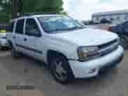 2005 Chevrolet TrailBlazer LT with VIN 1GNET16S656146586, listed as a IAAI auction lot 42596738 with 245,380 mi miles and . Bid and sale history available at DreamBid. Image 1.