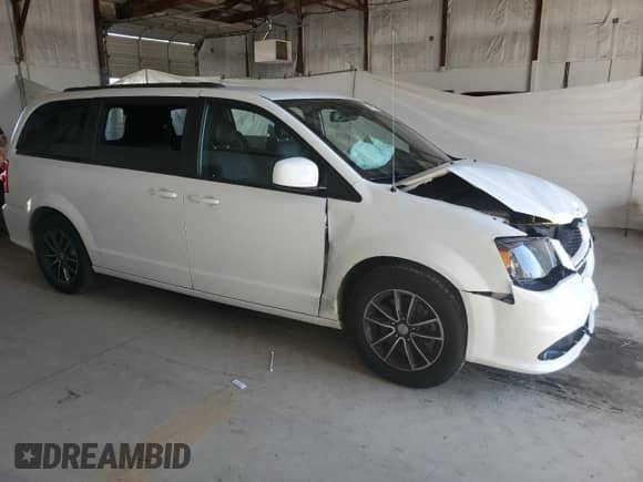 2018 Dodge Grand Caravan GT with VIN 2C4RDGEG6JR344613, listed as a Copart auction lot 84425745 with 165,834 mi miles and Salvage title. Bid and sale history available at DreamBid. Image 4.