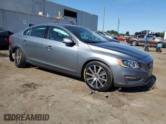 2018 Volvo S60 Inscription Platinum с VIN LYV402TM9JB156991, выставлен на аукционе Copart как лот 70232645 с пробегом 8 284 миль миль и Списание • Salvage title. История ставок и продаж доступна на DreamBid. Изображение 4.