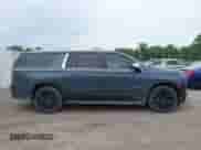 2021 Chevrolet Suburban Premier z VIN 1GNSKFKD5MR245553, wystawiony jako IAAI lot #42646382 z przebiegiem 91 092 mil mil oraz . Historia ofert i sprzedaży dostępna na DreamBid. Obrazek 13.