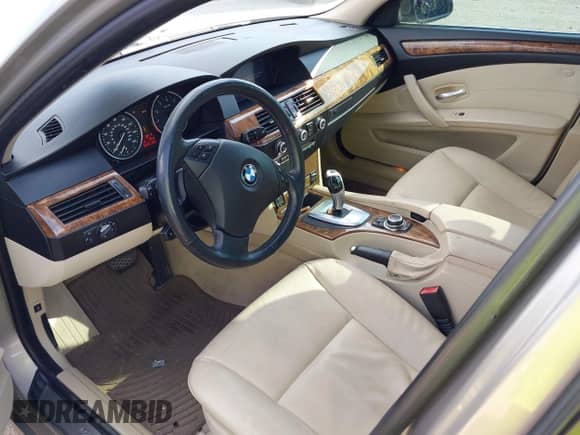 2010 BMW 5 Series 535i xDrive с VIN WBANV9C55AC139217, выставлен на аукционе IAAI как лот 43371316 с пробегом 148 116 миль миль и . История ставок и продаж доступна на DreamBid. Изображение 5.