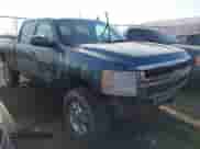 2011 Chevrolet Silverado 2500HD LTZ z VIN 1GC1KYCG6BF191235, wystawiony jako IAAI lot #41792096 z przebiegiem 283 540 mil mil oraz . Historia ofert i sprzedaży dostępna na DreamBid. Obrazek 1.