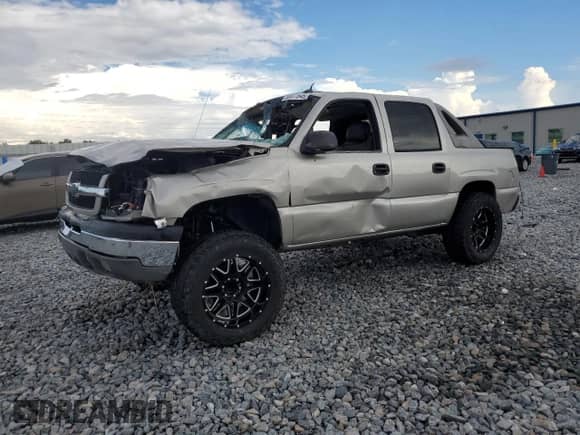 2004 Chevrolet Avalanche with VIN 3GNEC12T14G175747, listed as a Copart auction lot 80077845 with Not provided miles and Salvage title. Bid and sale history available at DreamBid. Image 1.