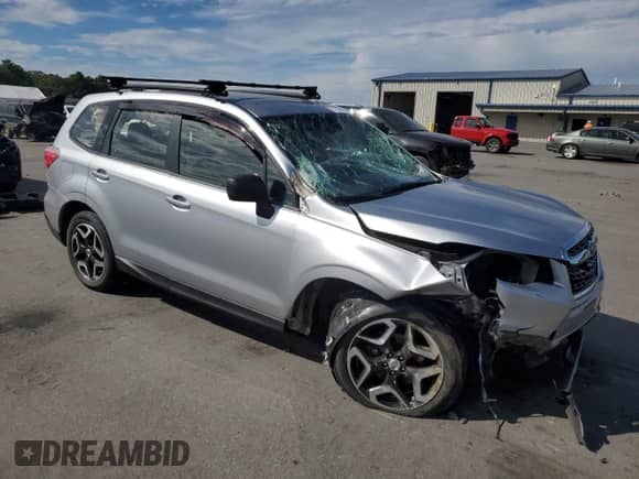 2018 Subaru Forester z VIN JF2SJAAC4JG486312, wystawiony jako Copart lot #81035025 z przebiegiem 51 120 mil mil oraz Szkoda całkowita • Salvage title. Historia ofert i sprzedaży dostępna na DreamBid. Obrazek 4.