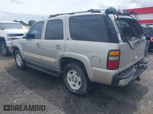 2004 Chevrolet Tahoe Z71 с VIN 1GNEK13Z24R271912, выставлен на аукционе IAAI как лот 42288654 с пробегом 311 482 миль миль и . История ставок и продаж доступна на DreamBid. Изображение 3.