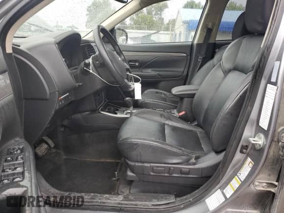 2020 Mitsubishi Outlander ES с VIN JA4AZ3A37LZ020941, выставлен на аукционе Copart как лот 71889465 с пробегом 92 420 миль миль и Списание • Salvage title. История ставок и продаж доступна на DreamBid. Изображение 7.