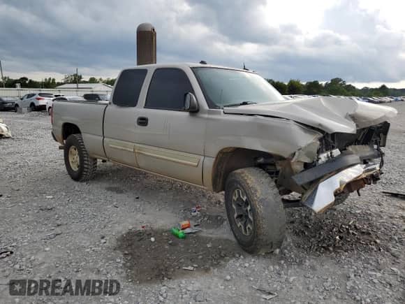 2004 Chevrolet Silverado 1500 LT с VIN 1GCEC19T74E387431, выставлен на аукционе Copart как лот 69265645 с пробегом 283 525 миль миль и Списание • Salvage title. История ставок и продаж доступна на DreamBid. Изображение 4.