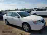 2007 Chevrolet Malibu 1LT z VIN 1G1ZT58F57F122180, wystawiony jako Copart lot #83824735 z przebiegiem 197 638 mil mil oraz Szkoda całkowita • Salvage title. Historia ofert i sprzedaży dostępna na DreamBid. Obrazek 4.