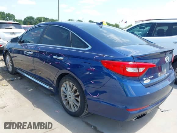 2015 Hyundai Sonata Sport с VIN 5NPE34AF7FH204071, выставлен на аукционе IAAI как лот 42392188 с пробегом 153 385 миль миль и . История ставок и продаж доступна на DreamBid. Изображение 3.