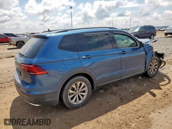 2020 Volkswagen Tiguan S с VIN 3VV1B7AX7LM140388, выставлен на аукционе Copart как лот 67193235 с пробегом Не указан миль и Списание • Salvage title. История ставок и продаж доступна на DreamBid. Изображение 3.