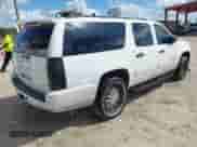 2010 Chevrolet Suburban LS с VIN 1GNUCHE01AR165298, выставлен на аукционе IAAI как лот 43326410 с пробегом 205 693 миль миль и . История ставок и продаж доступна на DreamBid. Изображение 4.
