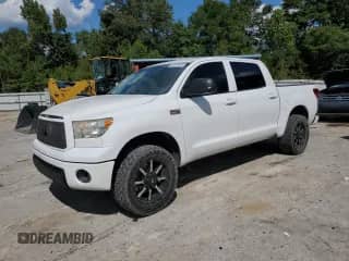 2011 Toyota Tundra z VIN 5TFEY5F17BX112218, wystawiony jako Copart lot #82078725 z przebiegiem 238 994 mil mil oraz Szkoda całkowita • Salvage title. Historia ofert i sprzedaży dostępna na DreamBid. Obrazek 1.