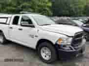 2023 Ram 1500 Tradesman z VIN 1C6RR7FT4PS588854, wystawiony jako Copart lot #64556685 z przebiegiem 24 403 mil mil oraz Szkoda całkowita • Salvage title. Historia ofert i sprzedaży dostępna na DreamBid. Obrazek 1.