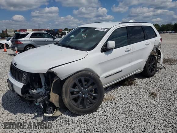 2020 Jeep Grand Cherokee Altitude с VIN 1C4RJFAG7LC267335, выставлен на аукционе Copart как лот 69174705 с пробегом 91 899 миль миль и Списание • Salvage title. История ставок и продаж доступна на DreamBid. Изображение 1.