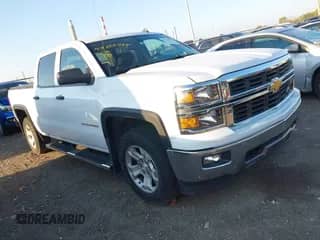 2014 Chevrolet Silverado 1500 LT z VIN 3GCUKREC0EG477856, wystawiony jako IAAI lot #43223789 z przebiegiem 212 142 mil mil oraz . Historia ofert i sprzedaży dostępna na DreamBid. Obrazek 1.