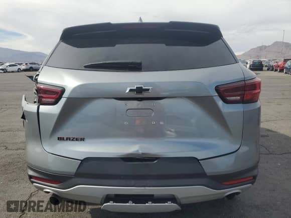 2024 Chevrolet Blazer LT with VIN 3GNKBCR41RS216835, listed as a Copart auction lot 71494745 with 20,801 mi miles and Salvage title. Bid and sale history available at DreamBid. Image 6.