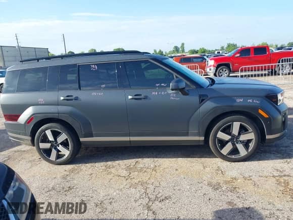 2024 Hyundai Santa Fe Limited с VIN 5NMP44GL3RH065013, выставлен на аукционе IAAI как лот 42676185 с пробегом 6 233 миль миль и . История ставок и продаж доступна на DreamBid. Изображение 13.