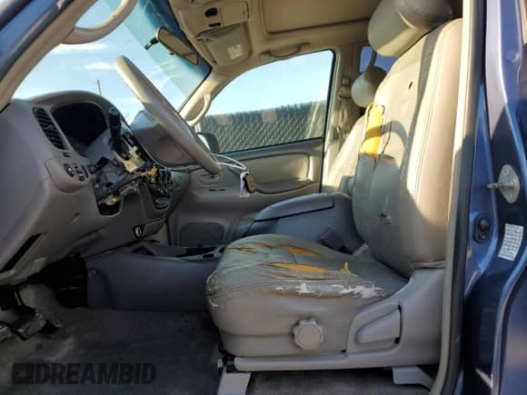 2004 Toyota Tundra SR5 z VIN 5TBET34164S459837, wystawiony jako Copart lot #67958765 z przebiegiem 258 822 mil mil oraz Szkoda całkowita • Salvage title. Historia ofert i sprzedaży dostępna na DreamBid. Obrazek 7.
