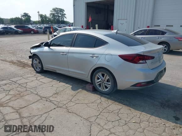 2019 Hyundai Elantra Value Edition с VIN 5NPD84LF5KH464523, выставлен на аукционе IAAI как лот 42814701 с пробегом 43 167 миль миль и . История ставок и продаж доступна на DreamBid. Изображение 3.