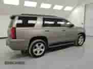 2019 Chevrolet Tahoe LT с VIN 1GNSCBKC0KR100687, выставлен на аукционе Copart как лот 53123455 с пробегом 104 006 миль миль и Чистый • Clean title. История ставок и продаж доступна на DreamBid. Изображение 3.
