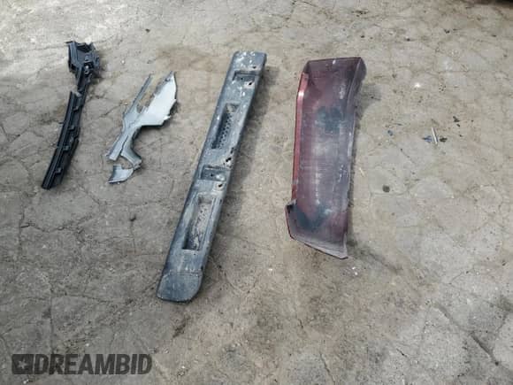 2008 Jeep Wrangler Sahara с VIN 1J4FA54138L641400, выставлен на аукционе Copart как лот 80331605 с пробегом 130 443 миль миль и Чистый • Clean title. История ставок и продаж доступна на DreamBid. Изображение 13.