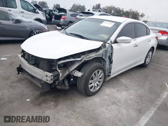 2016 Nissan Altima SR z VIN 1N4AL3AP3GN311952, wystawiony jako IAAI lot #42874089 z przebiegiem 164 231 mil mil oraz . Historia ofert i sprzedaży dostępna na DreamBid. Obrazek 2.