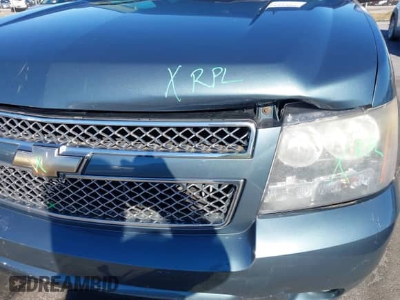 2009 Chevrolet Tahoe LTZ z VIN 1GNFK33279R126021, wystawiony jako IAAI lot #43441250 z przebiegiem 181 053 mil mil oraz . Historia ofert i sprzedaży dostępna na DreamBid. Obrazek 6.