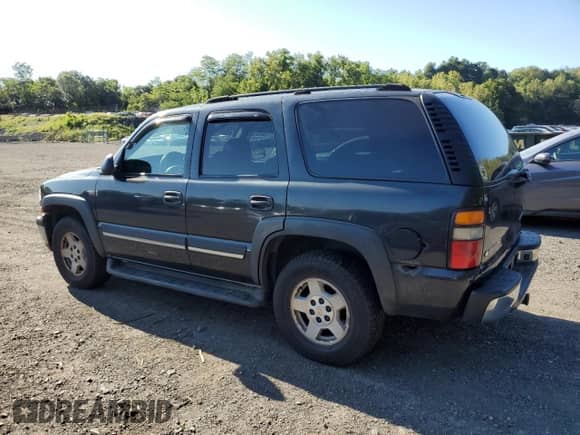 2004 Chevrolet Tahoe LS with VIN 1GNEC13T34J298026, listed as a Copart auction lot 70415785 with 262,614 mi miles and Clean title. Bid and sale history available at DreamBid. Image 2.