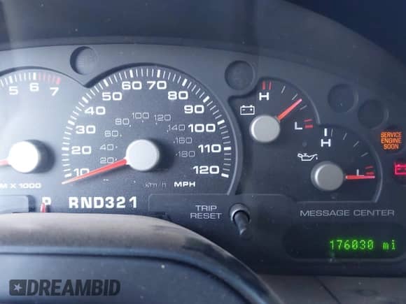 2005 Ford Explorer XLT with VIN 1FMDU73W65UB41200, listed as a IAAI auction lot 43402502 with 176,030 mi miles and . Bid and sale history available at DreamBid. Image 7.