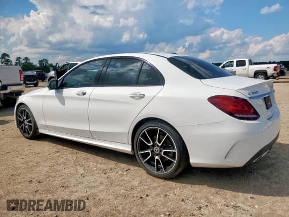 2021 Mercedes-Benz C 300 с VIN W1KWF8DB9MR609940, выставлен на аукционе Copart как лот 71192415 с пробегом 51 770 миль миль и Списание • Salvage title. История ставок и продаж доступна на DreamBid. Изображение 2.
