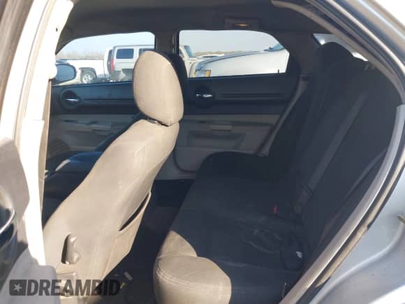 2007 Dodge Magnum with VIN 2D4FV47V87H622228, listed as a IAAI auction lot 41606045 with 264,622 mi miles and . Bid and sale history available at DreamBid. Image 14.