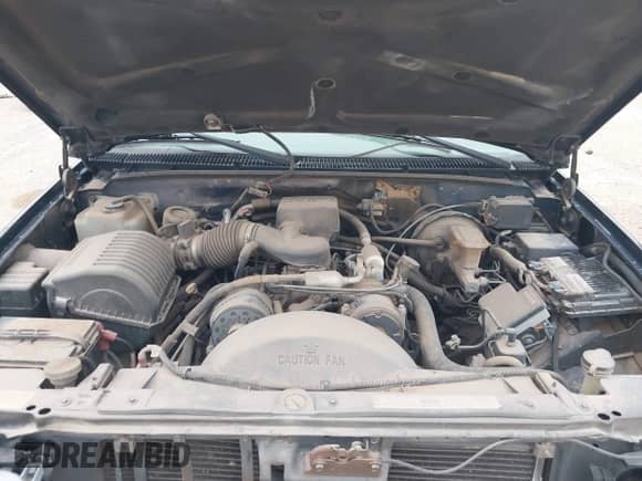 2000 Chevrolet Tahoe Z71 with VIN 1GNEK13R3YR105727, listed as a IAAI auction lot 38693494 with 106,637 mi miles and . Bid and sale history available at DreamBid. Image 10.