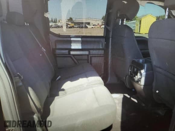 2017 Ford F-150 XL с VIN 1FTEW1EF3HKC64661, выставлен на аукционе Copart как лот 82678925 с пробегом 109 693 миль миль и Списание • Salvage title. История ставок и продаж доступна на DreamBid. Изображение 10.