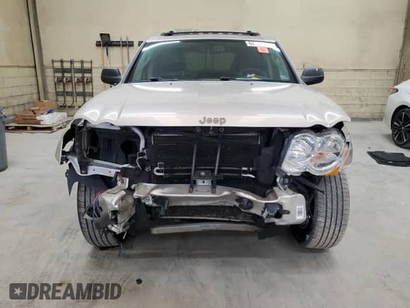 2009 Jeep Grand Cherokee Laredo with VIN 1J8GS48K19C507693, listed as a Copart auction lot 62155915 with 193,382 mi miles and Salvage title. Bid and sale history available at DreamBid. Image 5.