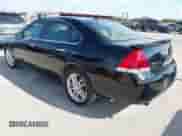 2011 Chevrolet Impala LTZ z VIN 2G1WC5EM5B1199668, wystawiony jako IAAI lot #43390964 z przebiegiem 231 434 mil mil oraz . Historia ofert i sprzedaży dostępna na DreamBid. Obrazek 3.
