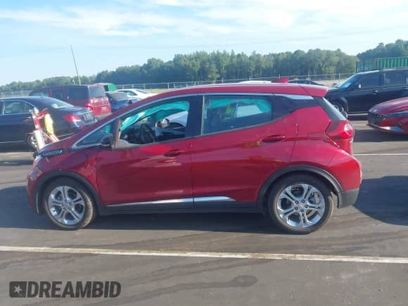 2017 Chevrolet Bolt EV LT с VIN 1G1FW6S0XH4182876, выставлен на аукционе IAAI как лот 43125384 с пробегом 35 945 миль миль и . История ставок и продаж доступна на DreamBid. Изображение 15.