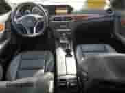 2012 Mercedes-Benz C 300 Sport с VIN WDDGF8BB9CR197833, выставлен на аукционе Copart как лот 84741615 с пробегом 28 969 миль миль и Списание • Salvage title. История ставок и продаж доступна на DreamBid. Изображение 8.
