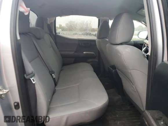 2017 Toyota Tacoma TRD Off Road z VIN 3TMDZ5BN5HM016961, wystawiony jako Copart lot #90403165 z przebiegiem 86 569 mil mil oraz Szkoda całkowita • Salvage title. Historia ofert i sprzedaży dostępna na DreamBid. Obrazek 10.