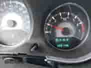 2013 Chrysler 200 Touring z VIN 1C3CCBBB2DN598474, wystawiony jako IAAI lot #43306927 z przebiegiem 120 146 mil mil oraz . Historia ofert i sprzedaży dostępna na DreamBid. Obrazek 7.